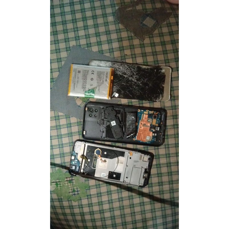 realme c21y minus