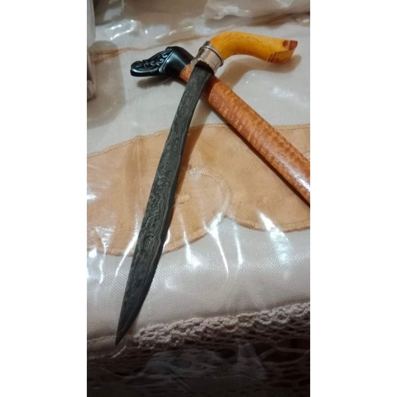 Pusaka Bugis Sulawesi# gagang gigi paus# Sarung kayu hitam# cenrana mabbarik