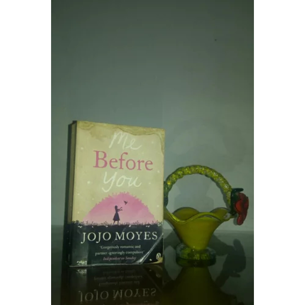 ME BEFORE YOU - JOJO MOYES
