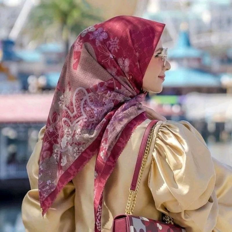 BUTTONSCARVES SIZE XL