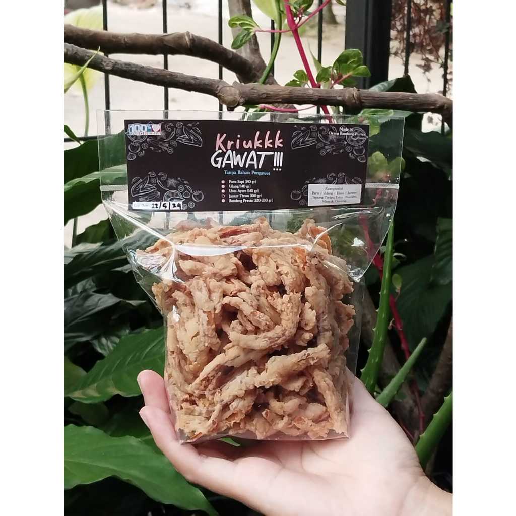 

Kriuk Gawat - Keripik Jamur Tiram Krispi 100 Gram Premium Homemade Tanpa Bahan Pengawet