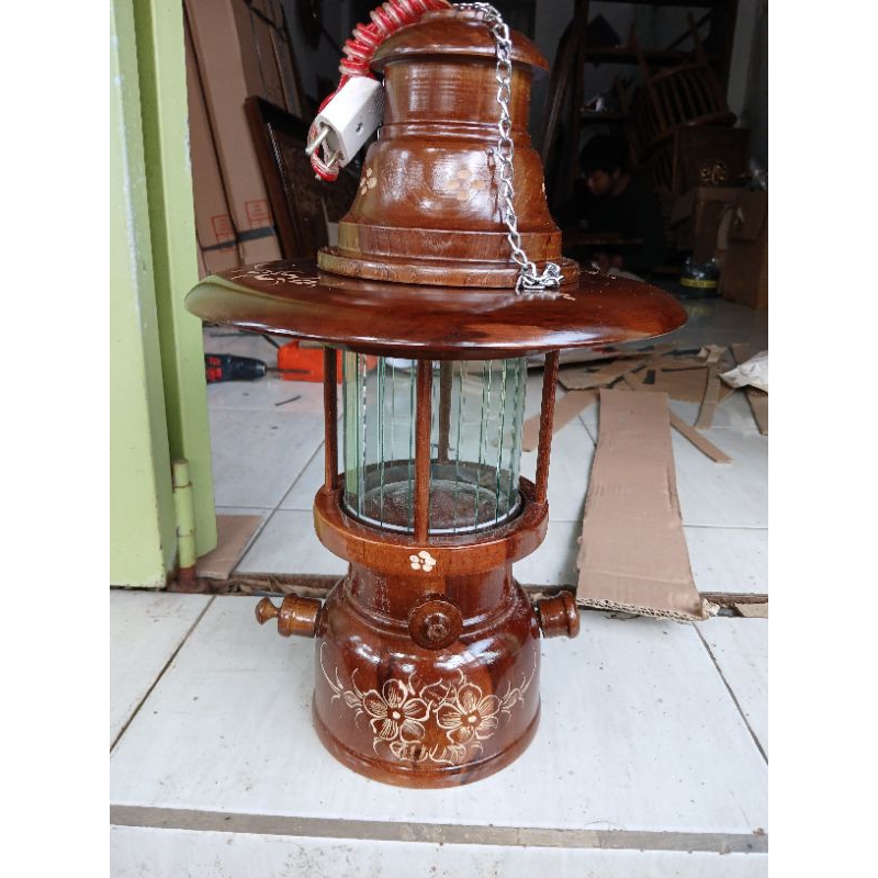 Lampu Petromak kayu jati solid