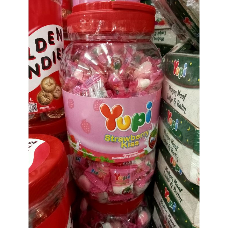Yupi Strawberry Kiss/Selamat Idul Fitri
