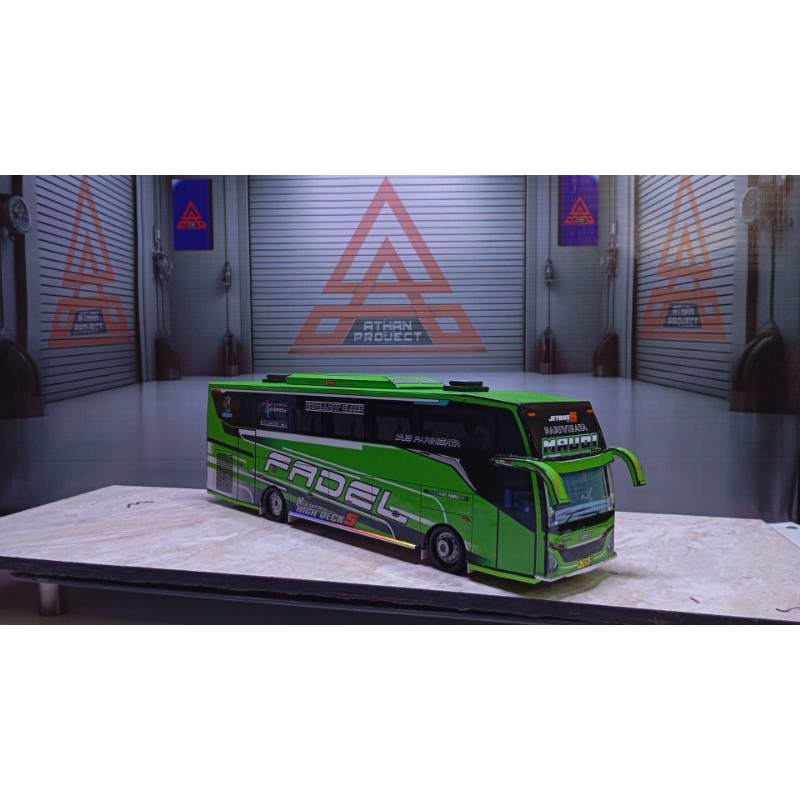 Miniatur Bus MAUDI JB5 MSM Asyrof Set Lampu Hadiah Pajangan Ban Mainan Basuri