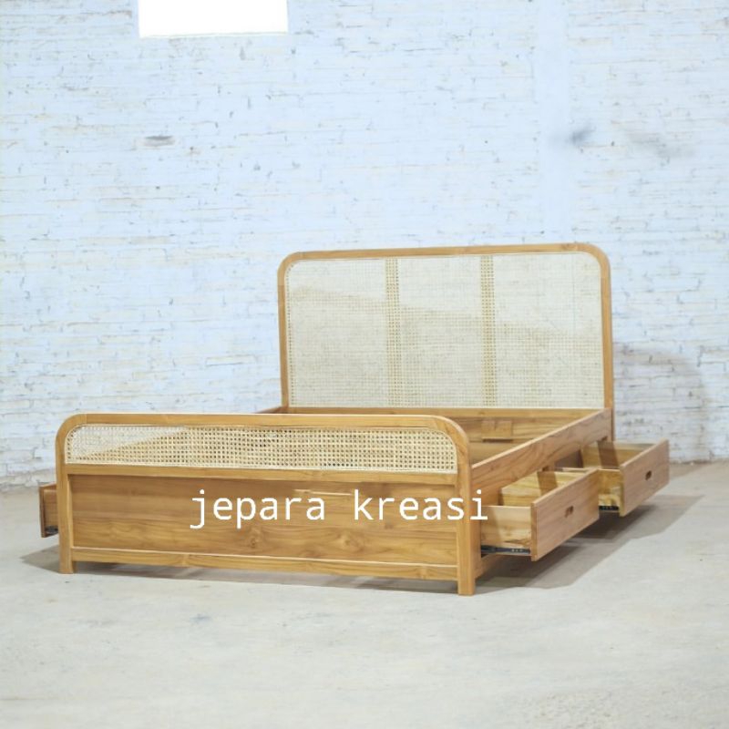 tempat tidur laci minimalis kayu jati rotan, dipan minimalis laci kayu jati rotan