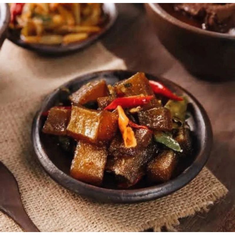 

oseng kikil/kulit babi pedas 500 gram