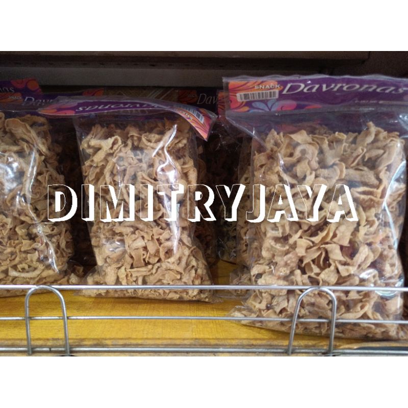 

Usus kampung besar davronas 235 gram / keripik usus / oleh oleh khas magelang jogja temanggung wonosobo