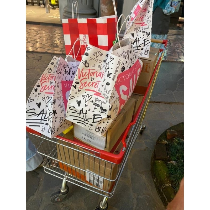 

PAPER BAG GRATIS ONGKIR