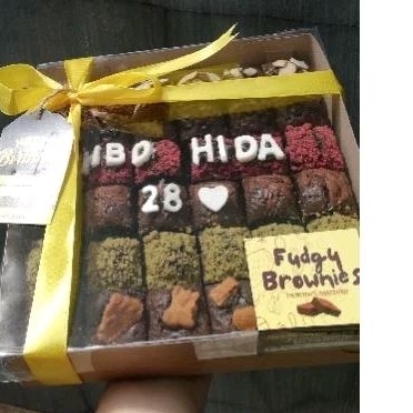 

Fudgy Brownies murah 20x10 20x20cm 10x10