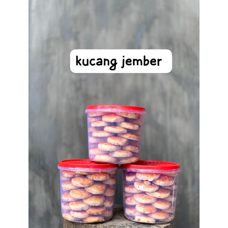 

KUE KACANG TOPLES 1KG