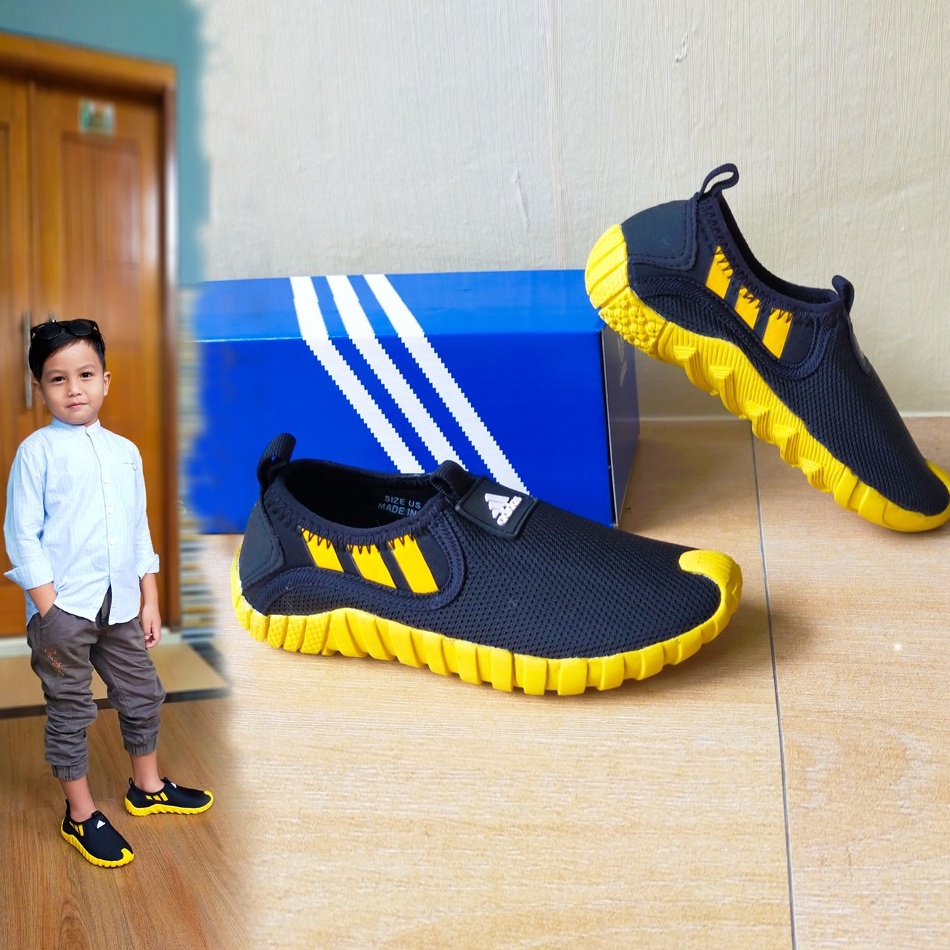 Booming  ON SALE sepatu adidas jawpaw slip on anak premium quality guaranteedsepatu sepeda anak