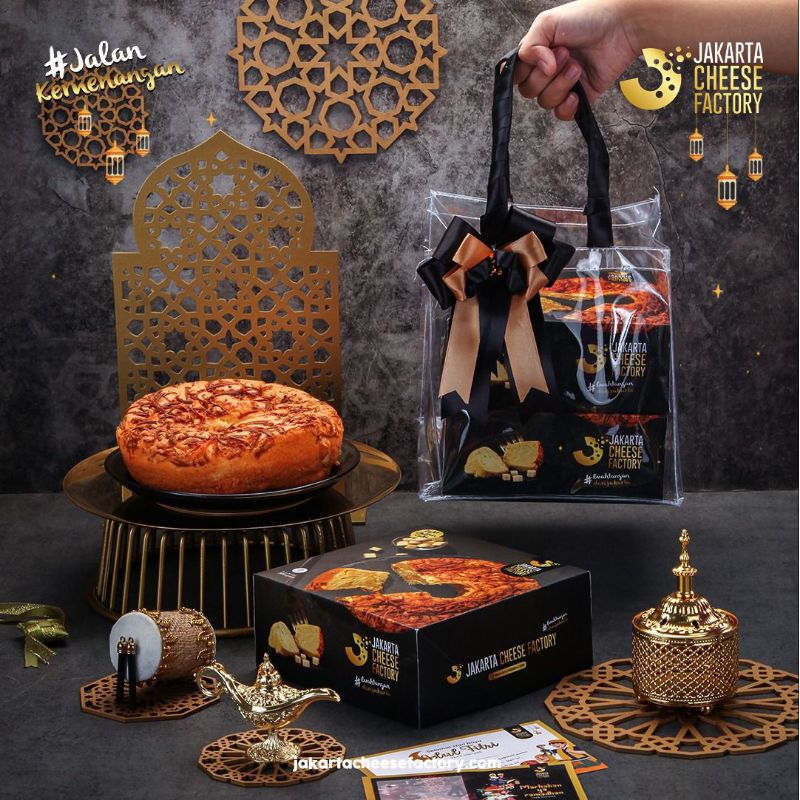 

Hampers Kariima Isi 2 Jakarta Cheese Factory