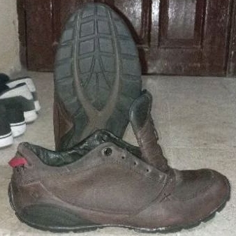 Sepatu Outdoor Second