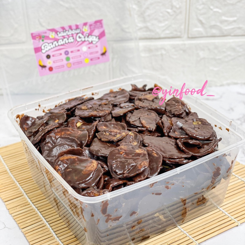 

Rainbow Banana Crispy