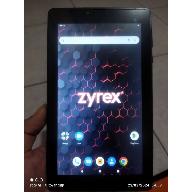 Tablet Zyrex ram 2/16 Jaringan 4G