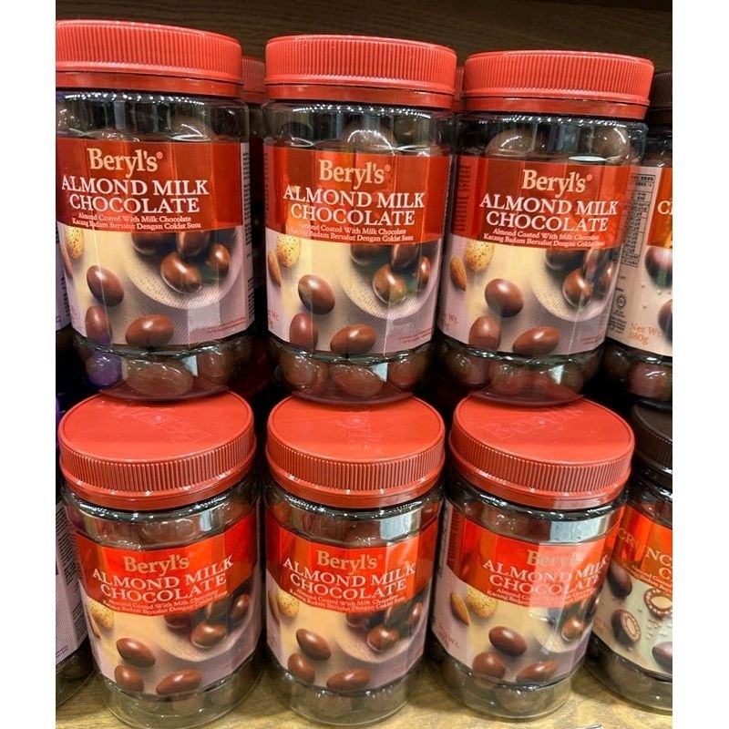 

Beryls Almond Milk Chocolate 450 gram