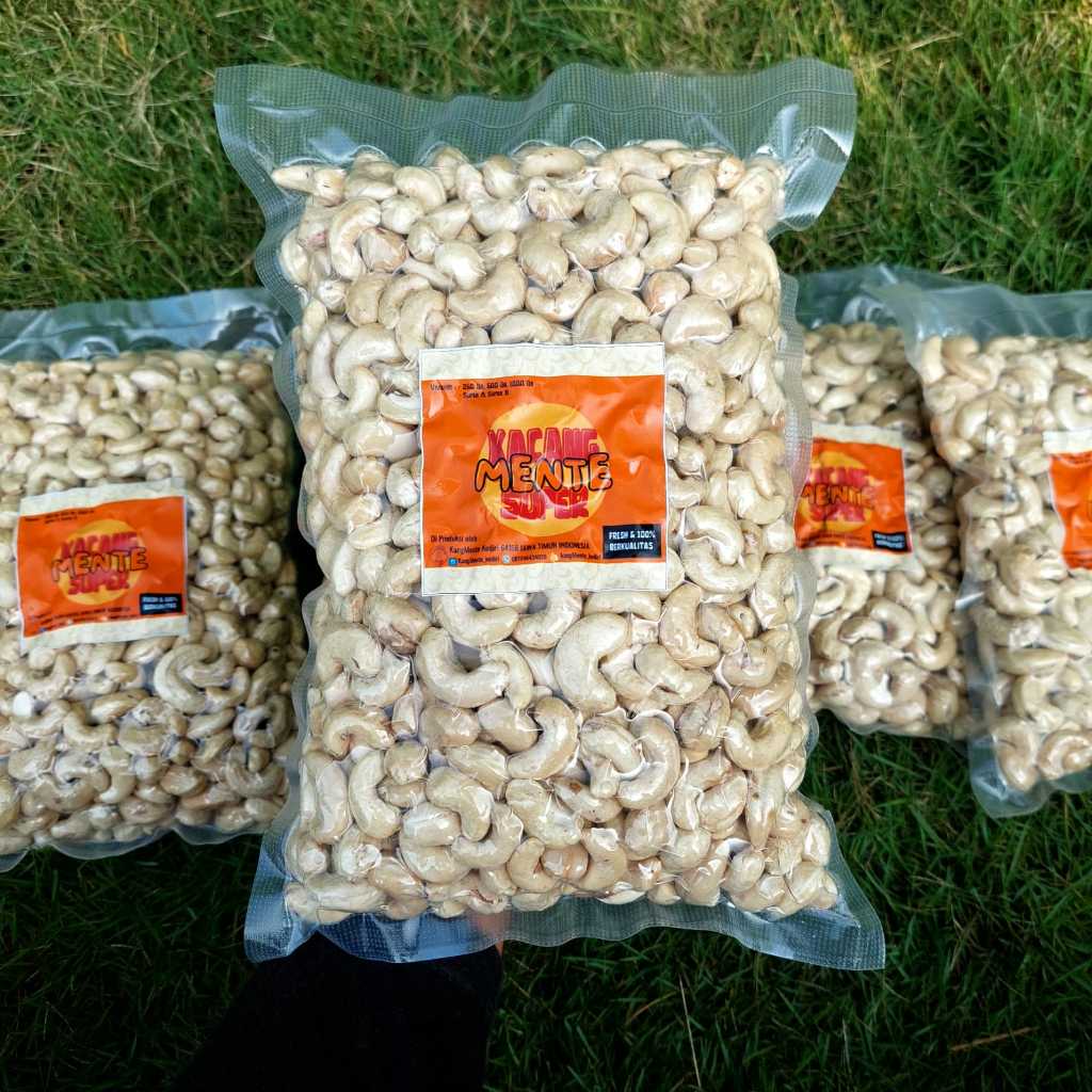 

Kacang Mente / Mede Mentah, Fresh & Berkualitas Super, 1000 / 500 /250 gram