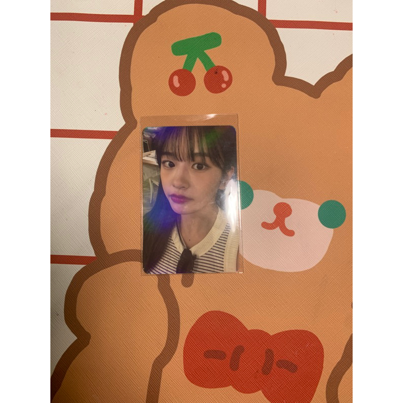 yujin pc hologram ive