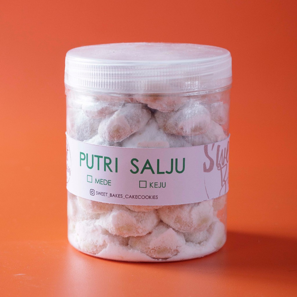 

PUTRI SALJU