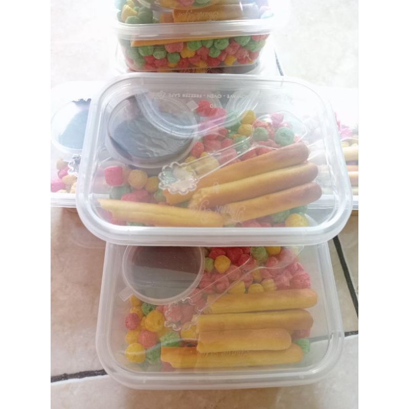 

nyam nyam crispy rise 200ml + coklat + sendok+biskuit