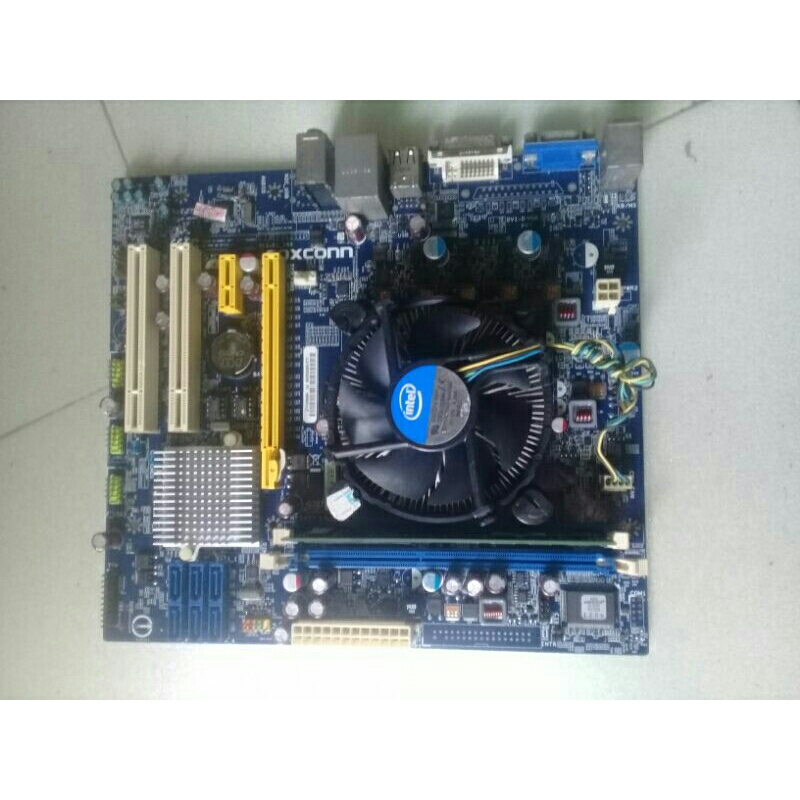 paket Mobo - Motherboard H55 Foxconn Lga 1156 plus processor core i3-548 Ram 2GB