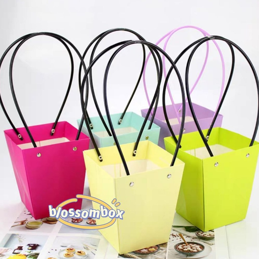 

B21【BIG】Flower Box | Trapesium box medium | Kotak Tenteng | Box Bunga | Tas Bunga | Kotak Kado