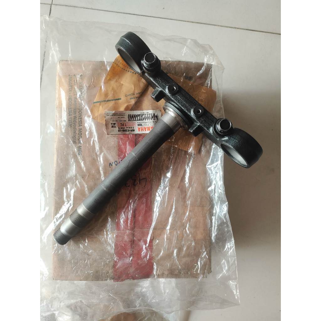 segitiga bawah byson karbu ori