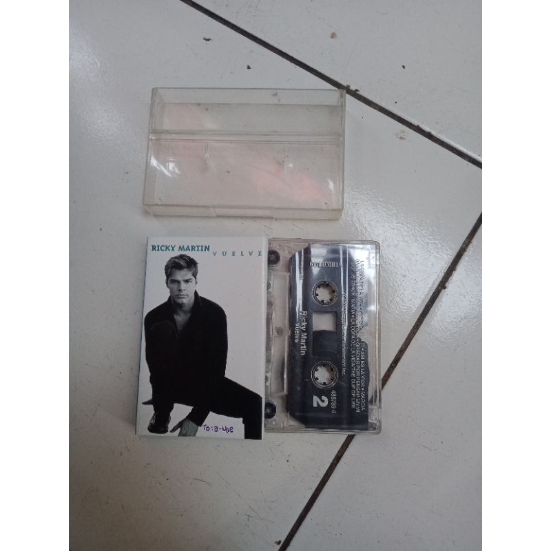 kaset Ricky Martin vuelve