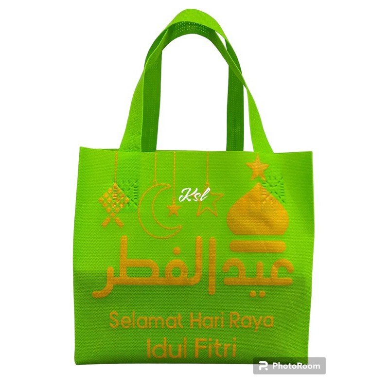 

TAS SPUNBOND GOODIE BAG HAMPERS LEBARAN IDUL FITRI KUE KOTAK HM4