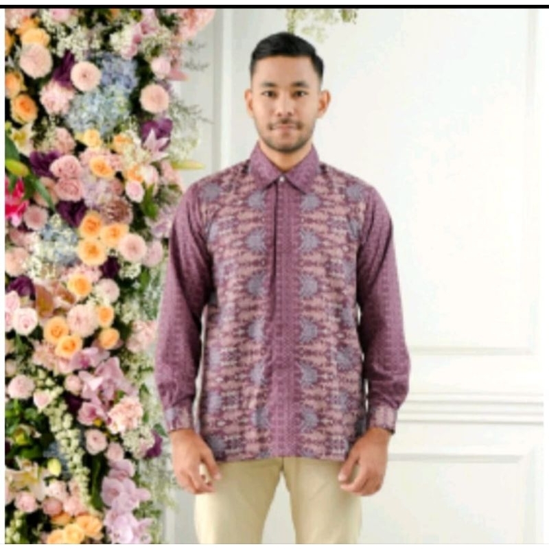 Preloved Anyelir Long Shirt Men Wearing Klamby size XXL