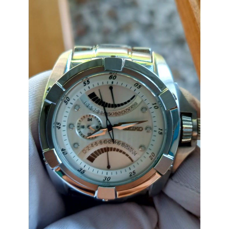 Jam Tangan Seiko Velatura Bekas Pakai Terawat