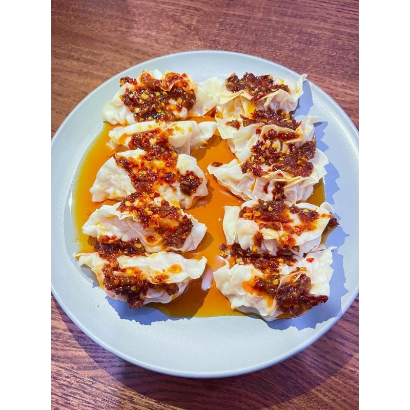 

Dimsum gyoza isi 10 + chili oil