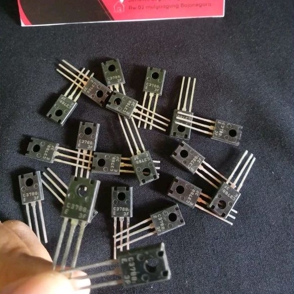 TRANSISTOR 2SC3788 C3788 ORIGINAL SANYO FOR UCD CLASS D