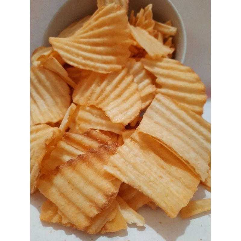 

Camilan Renyah Keripik singkong Jagung Manis 300gr Momo Chips