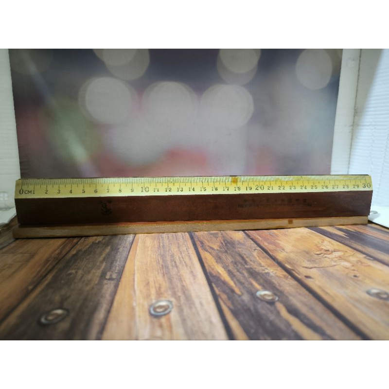 

Penggaris kayu 30cm dan 60cm ANCHOR bahan tebal+plat besi per pcs