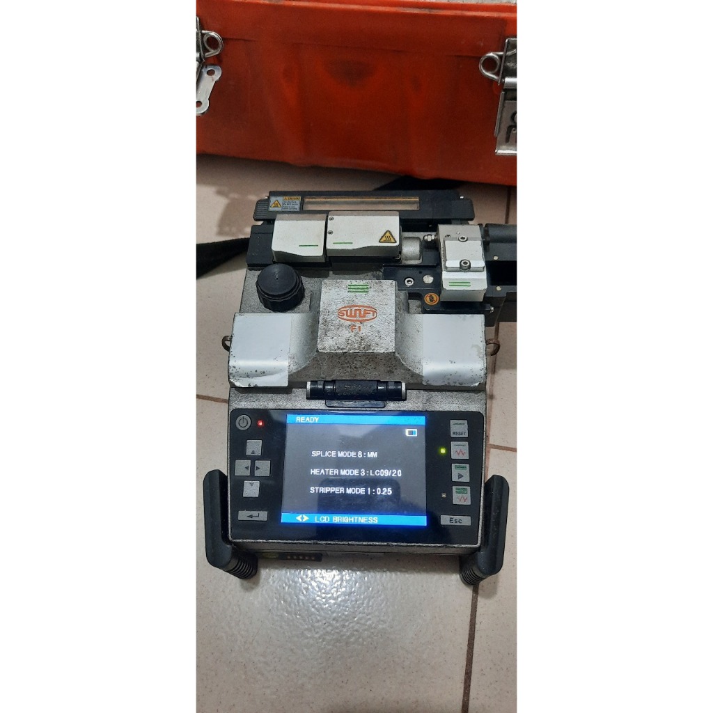 BU  TURUN HARGA  Splicer ilsintech F1 Second / Bekas. Kualitas tidak diragukan