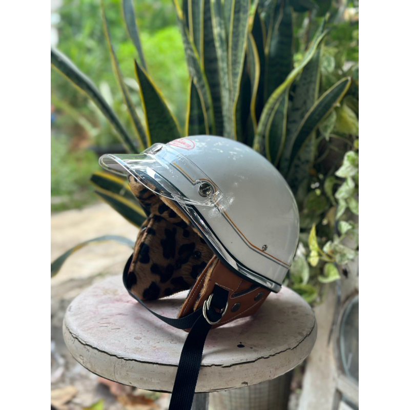 Helm custom chips vintage paintstrip