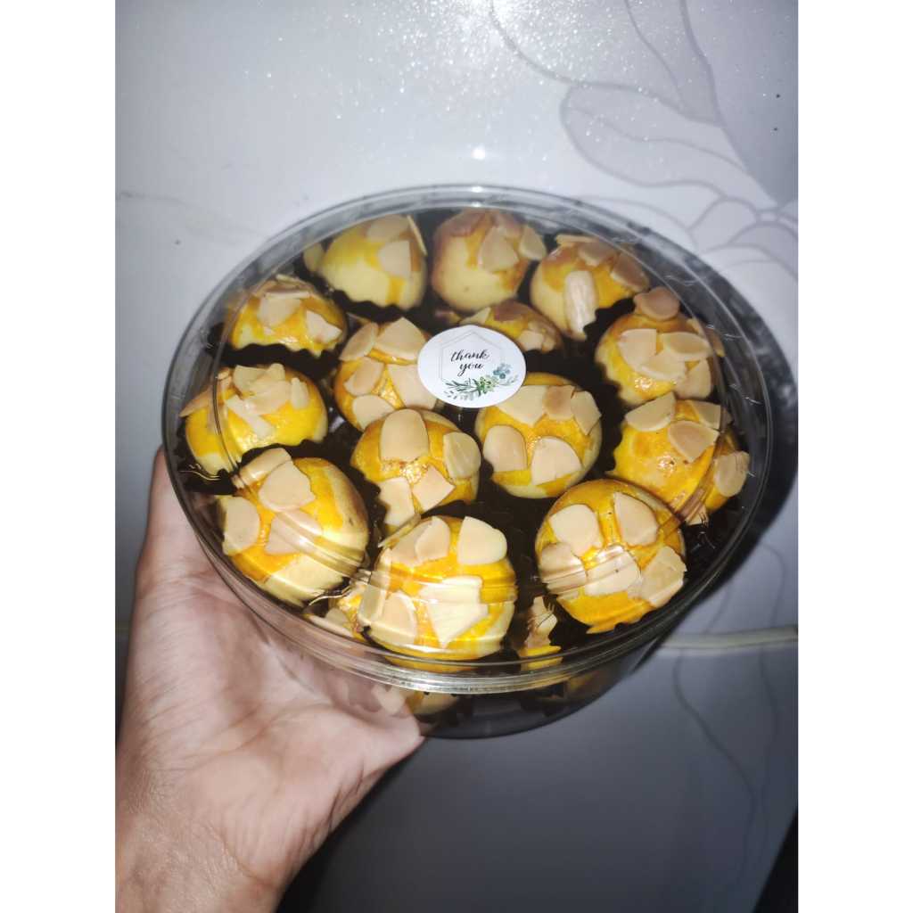 

Kue kering Nastar Kacang Almond / Kue Kering Nastar Vancy Cakes/ Hampers Nastar Premium / NAstar Almond Batam / Kue Kering Lebaran / Cookies Lebaran / Kue Hari Raya