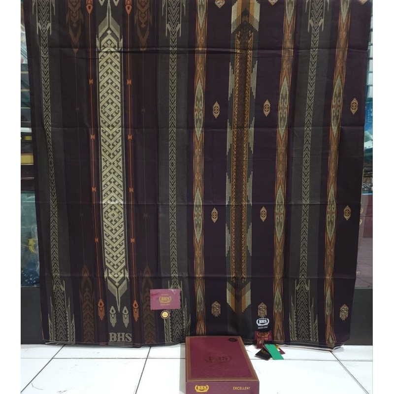 Sarung BHS JSK Excellent Jacquard Songket Gold
