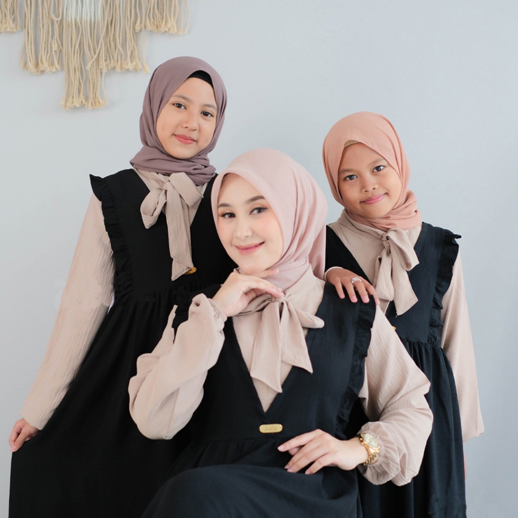 Gamis Crinkle Ibu dan Anak Kombinasi Gamis Couple Ibu dan Anak Perempuan kombinasi Usia 3 - 12 Tahun