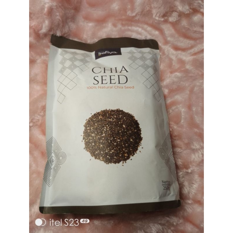 

Chia Seeds SuperFood Real Food kaya nutrisi