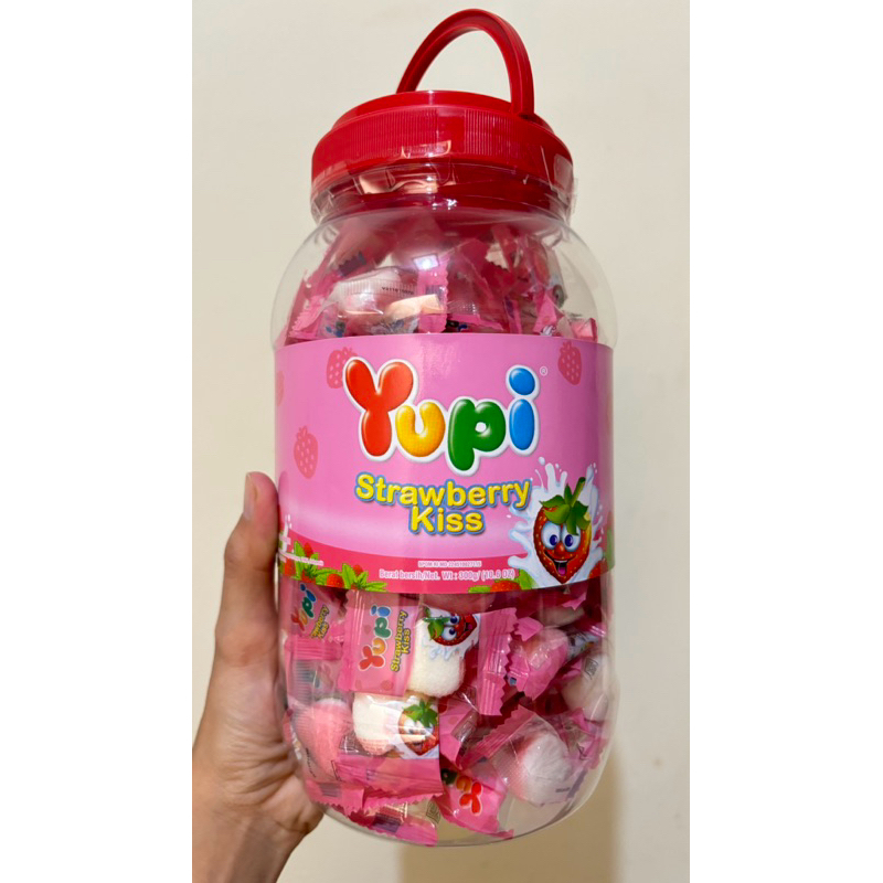 

Permen Yupi Toples / Permen Yupi Strawberry/ Parcel Lebaran /Jajan Anak Permen Empuk