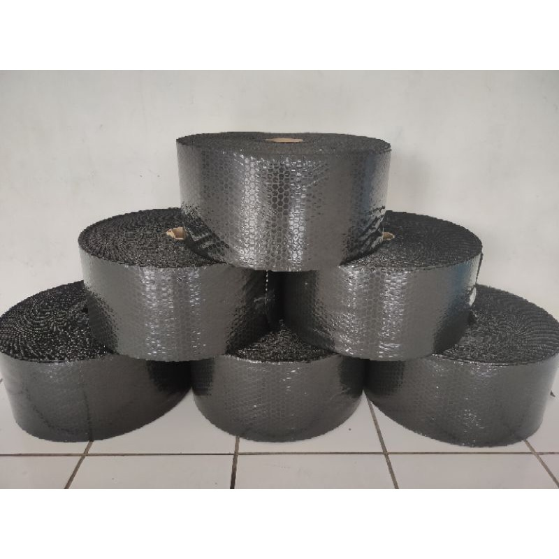 

BUBBLE WRAB HITAM UK.40cm x50 Meter