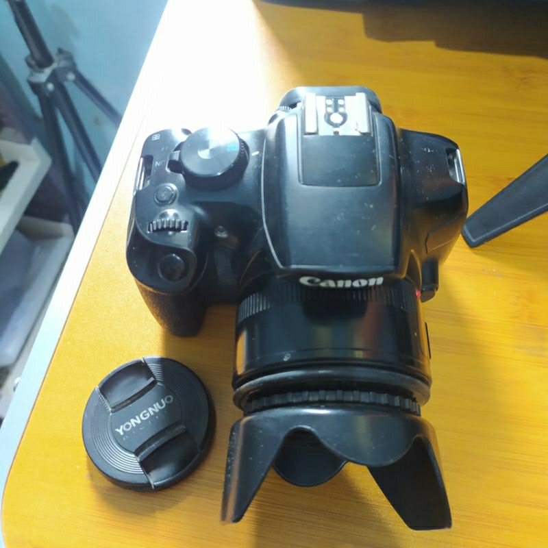 Canon 1300D plus lensa fix YN
