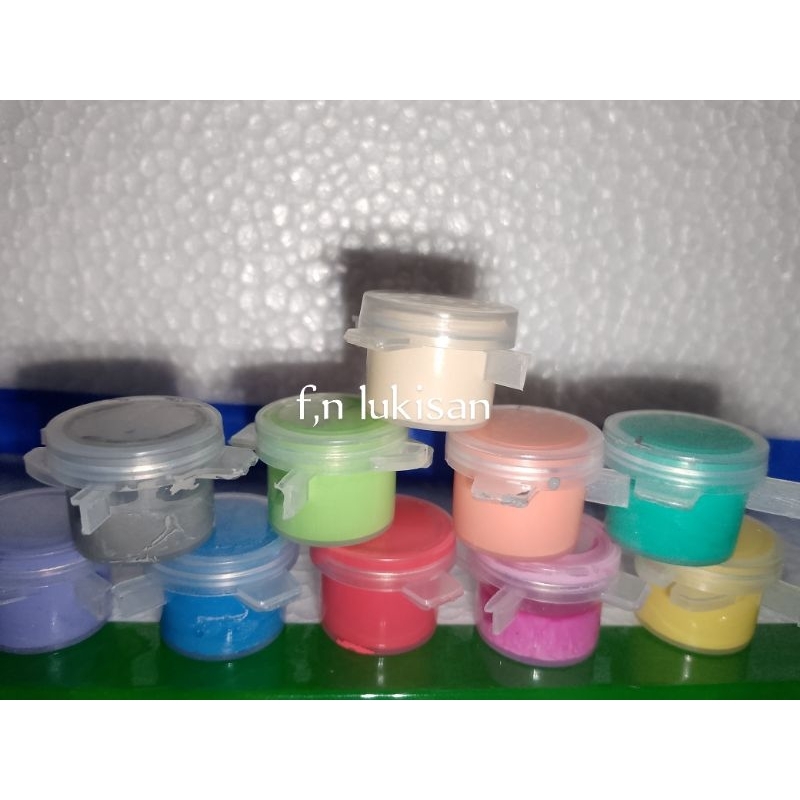 

CAT LUKIS ACRILIK 3 mil/CAT GABUS/CAT KANVAS/DLL