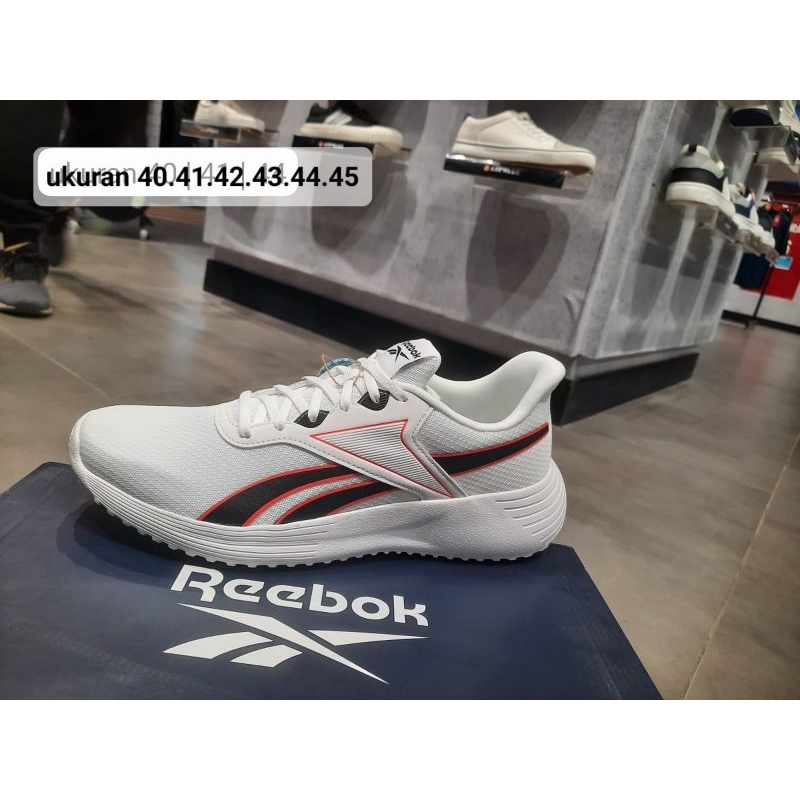 Sneakers reebok cowok sepatu reebok casual empuk