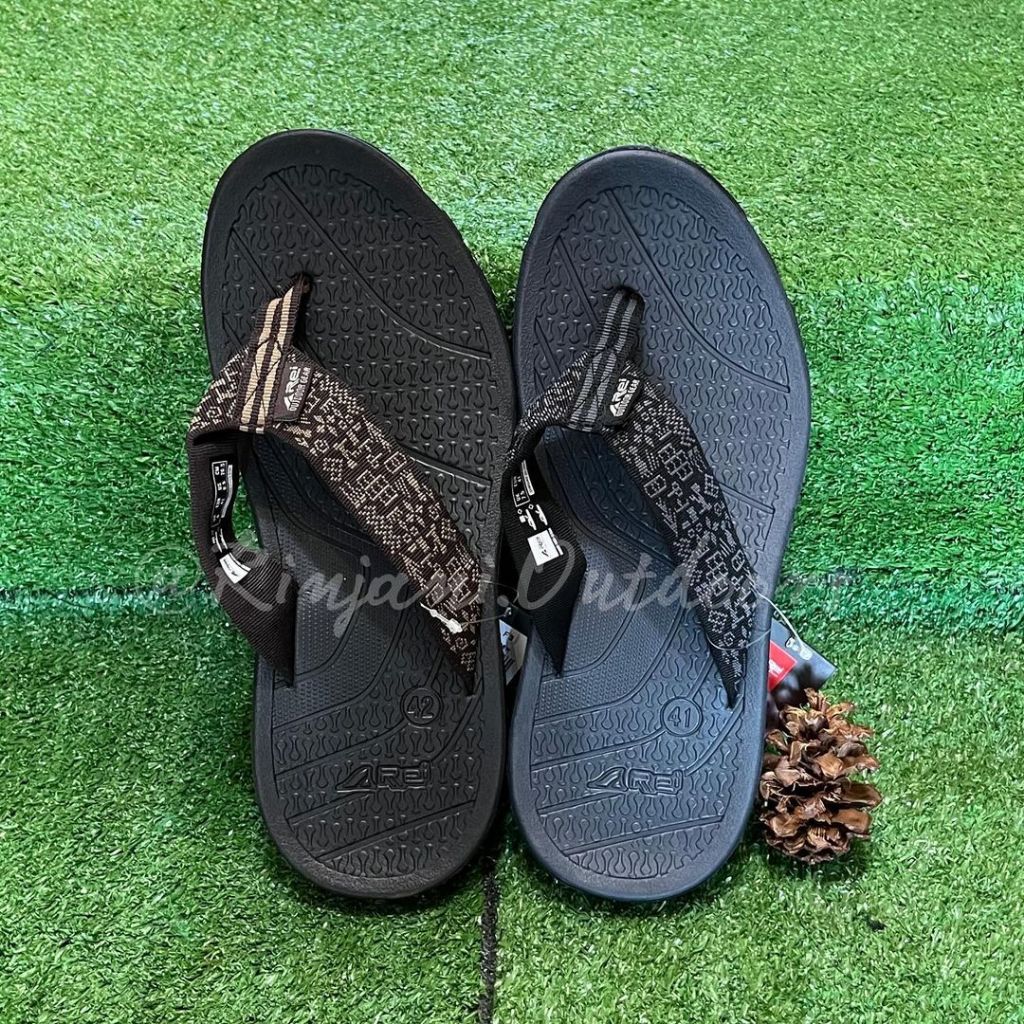 SANDAL JEPIT YUCATAN AREI SANDAL JEPIT SANDAL AREI