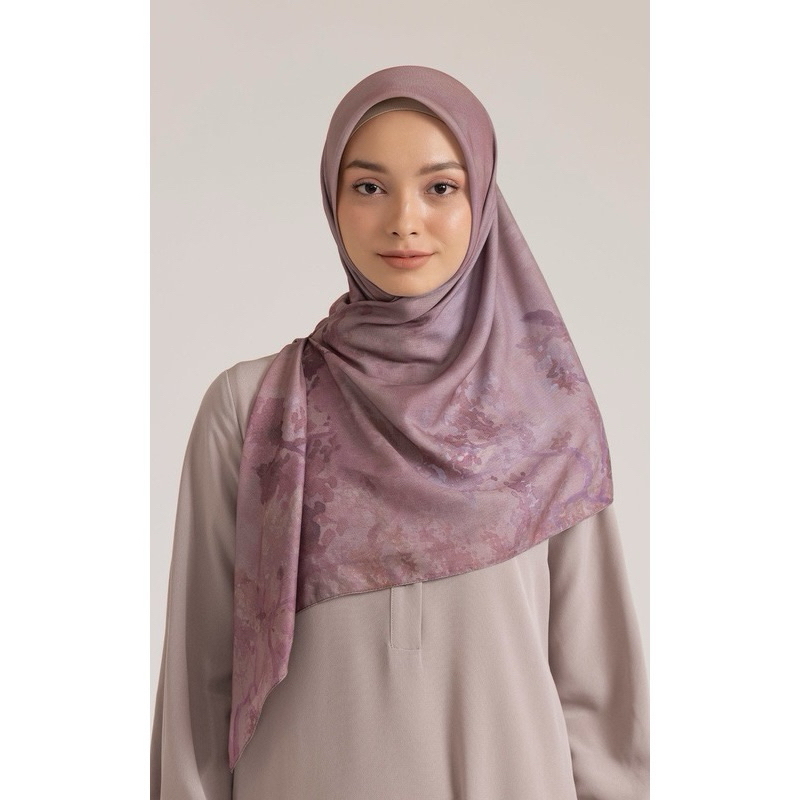 preloved monogram scarf 03, 04 RIA MIRANDA & yema scarf