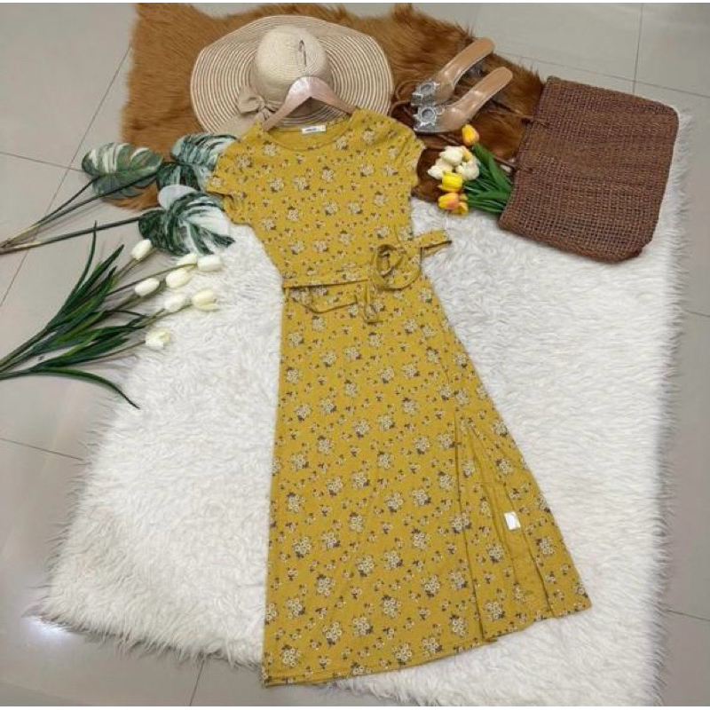 Dress bunga kuning rok belah