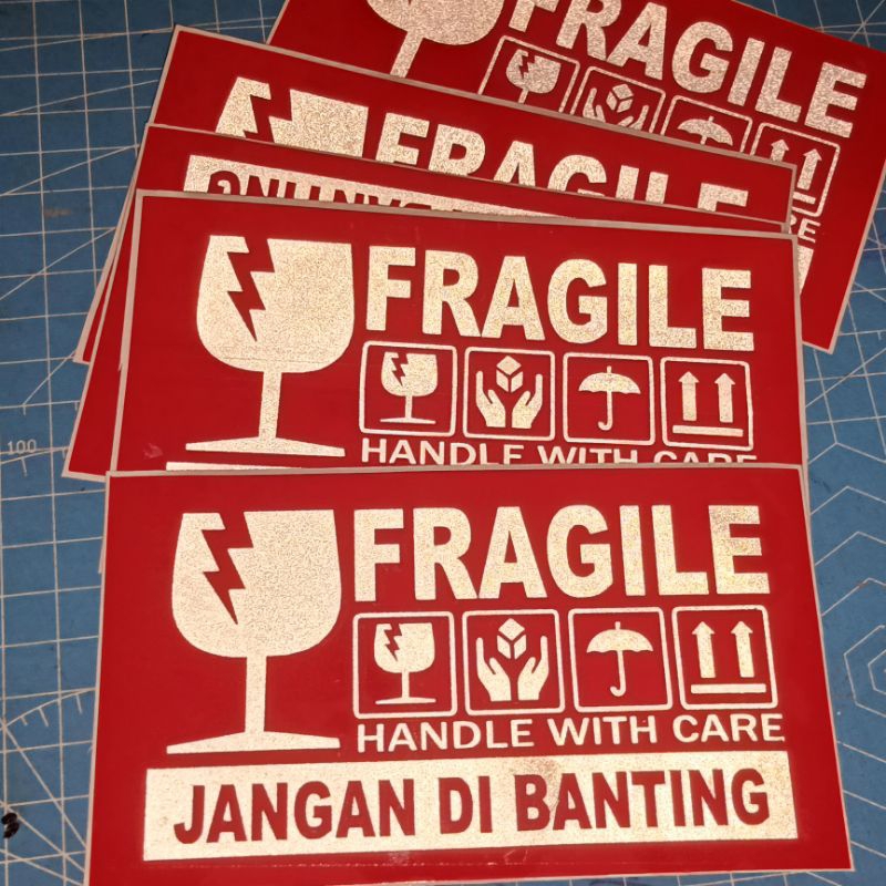 

sticker cutting FRAGILE Jangan dibanting